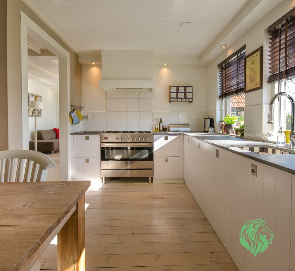 Maid-Serv bi-weekly house cleaning service in Utah living room