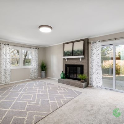 Spotless Hallway Carpet Cleaning Utah Maid-Serv residential carpet cleaning service in Utah hallway